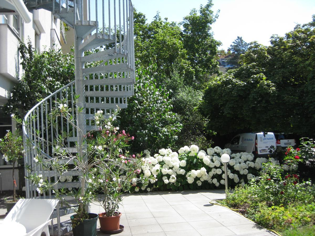 City-hotel 4*